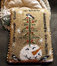 Load image into Gallery viewer, Snow Berries N Winter Feathered Friends- Snowman Bucket Tree- PUNCH NEEDLE Pattern- Mailed Version - Kanikis
